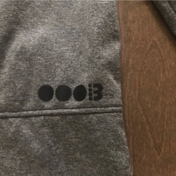 Bench Men's Gray SitSpin Softshell Full Zip Hooded Jacket, Size Small - Picture 4 of 8